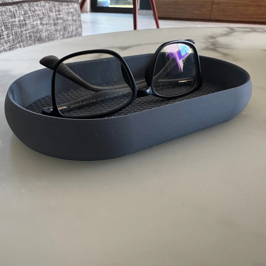 Glasses Holder view 2