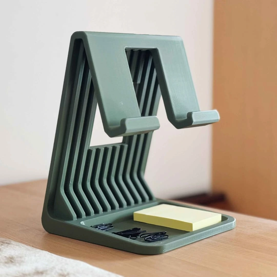 iPad / Tablet Holder view 2