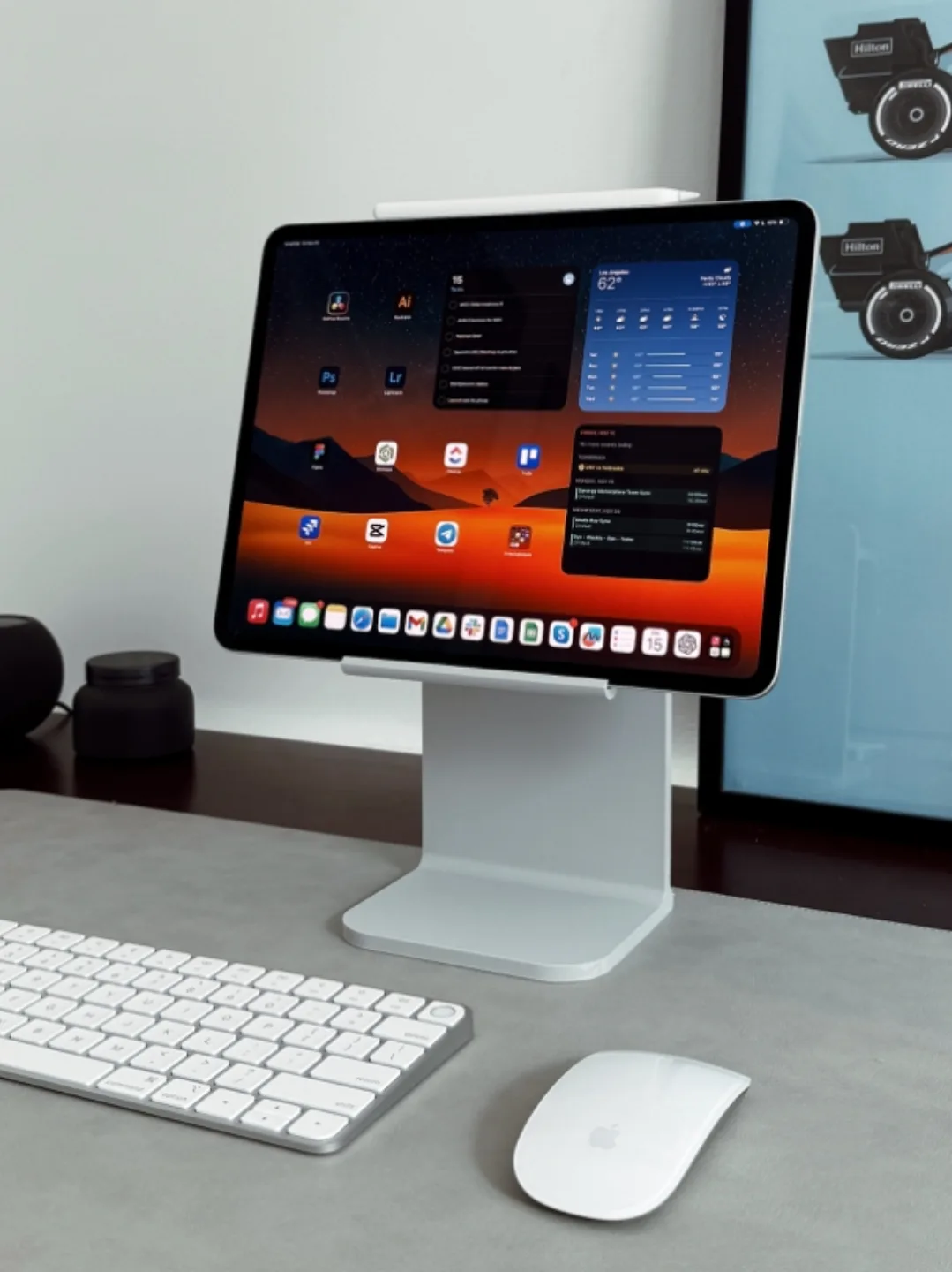 iPad / Tablet Stand view 2