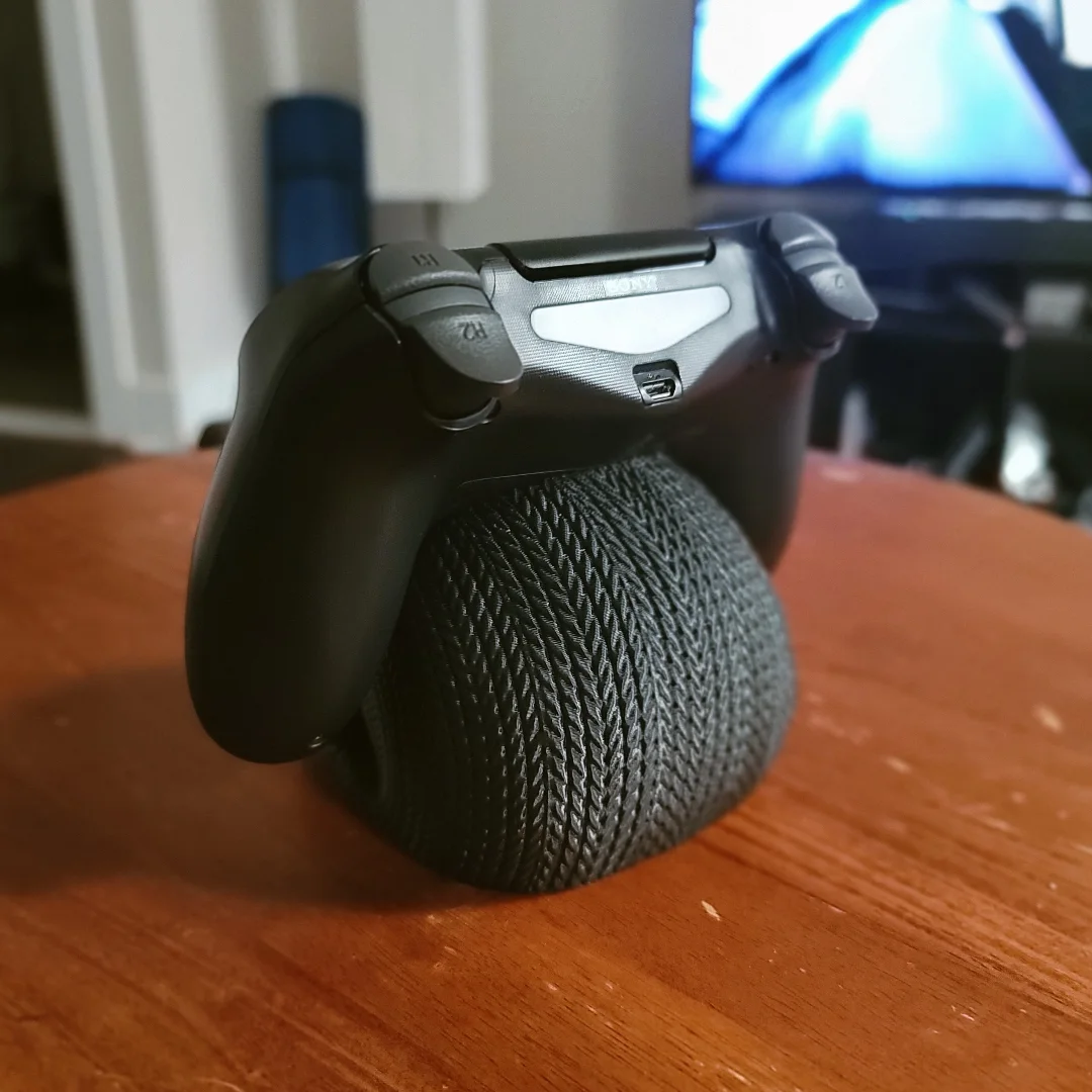Knitted Skull PS4 Controller Stand view 2